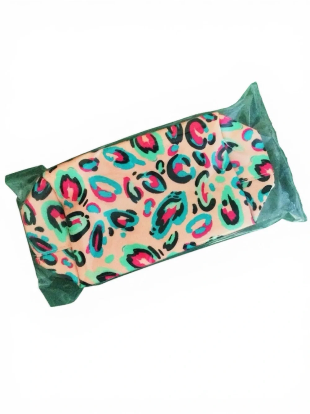 Clinique 3‑Pc Gift Set – 2 Love Pop #13 Lipsticks + Cheetah Bag - NWT - Picture 3 of 13